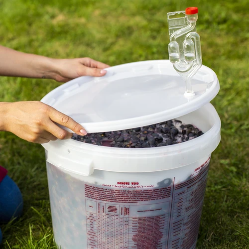Fermentatiecontainer 30L, in witte kleur met opdruk, kraan en 2 buizen - j.EN - 15