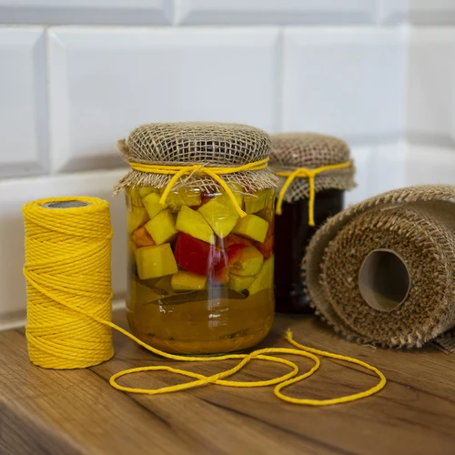 Gele katoenen koord 2 mm/55 m/100 g - 14