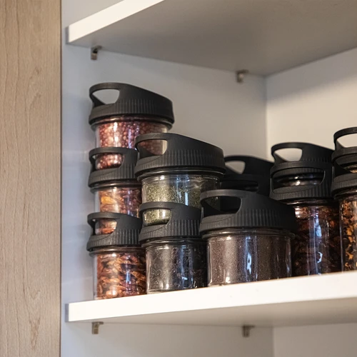 Glazen container 235 ml, met deksel om op te hangen - 7