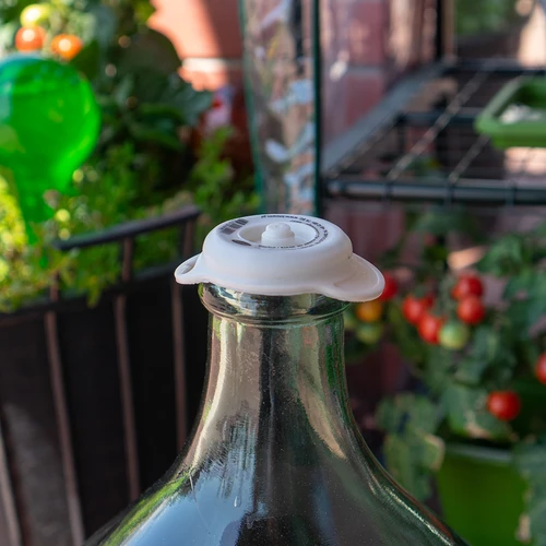 Kurk / kap voor ballonnen met smalle hals fi57mm - 3