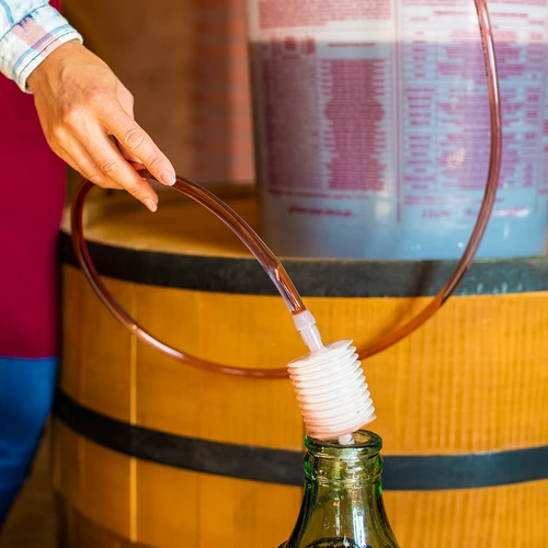 Slang voor het aftappen van wijn met pomp - 10