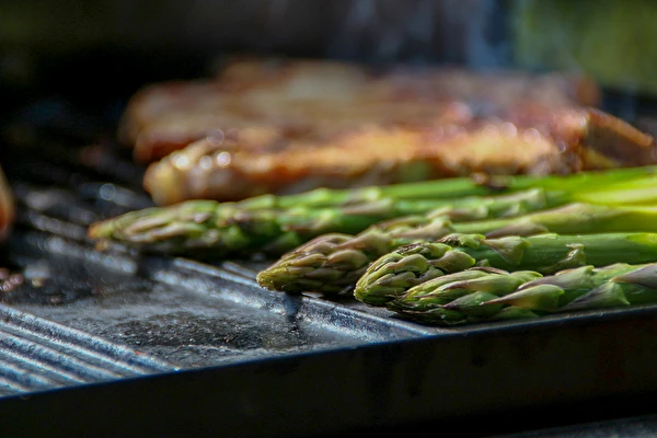 Hoe bereid je groene asperges?