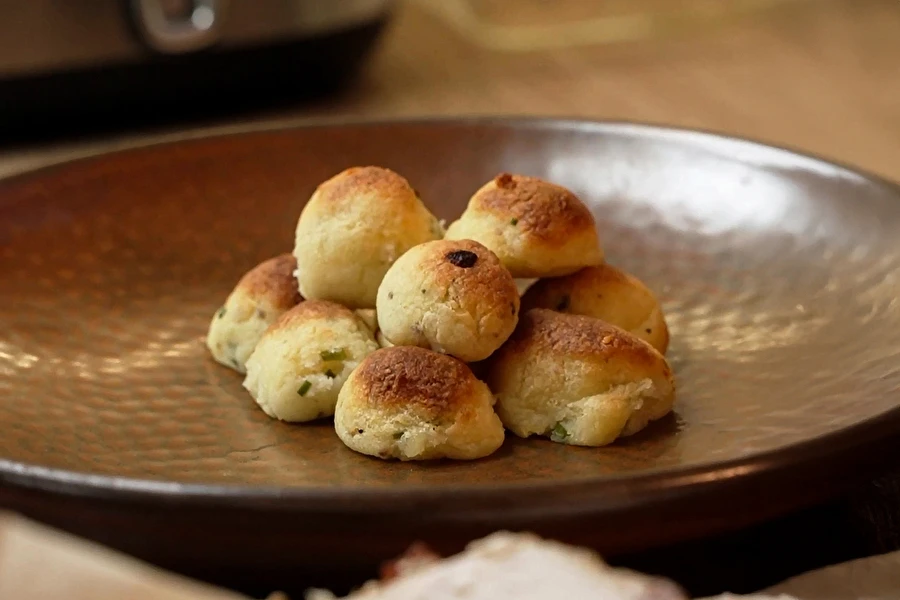 Aardappelballetjes van puree